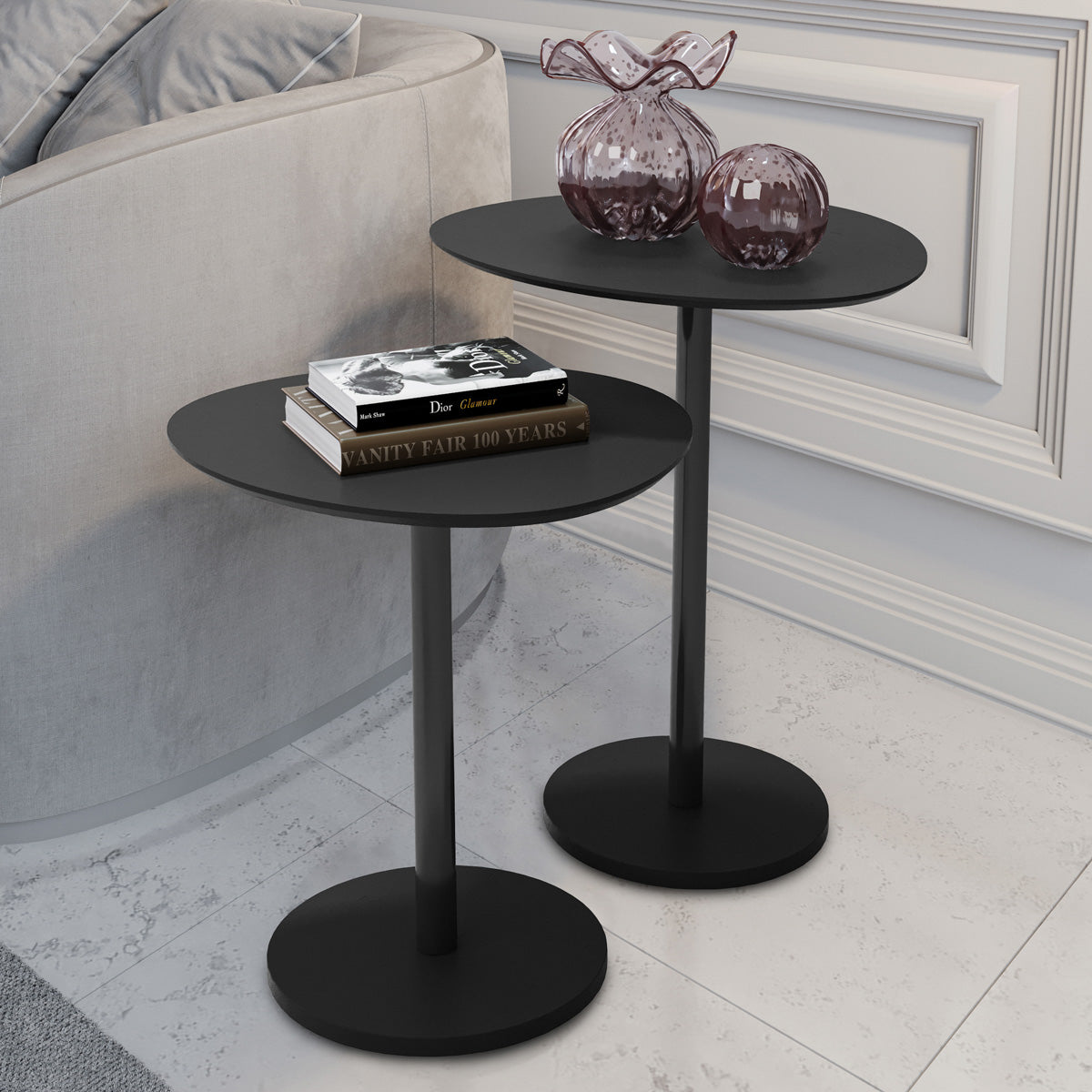 Conjunto 2 Mesas Laterais Design Vitta Orgânico Haste em Aço Preto para Decoração Apoio - LH Móveis