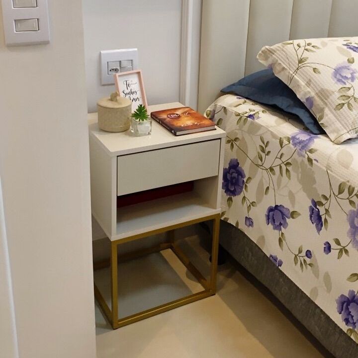 Conjunto 2 Mesas de Cabeceira Sofia Estilo Industrial 1 Gaveta Com Nicho Base de Aço - LH Móveis