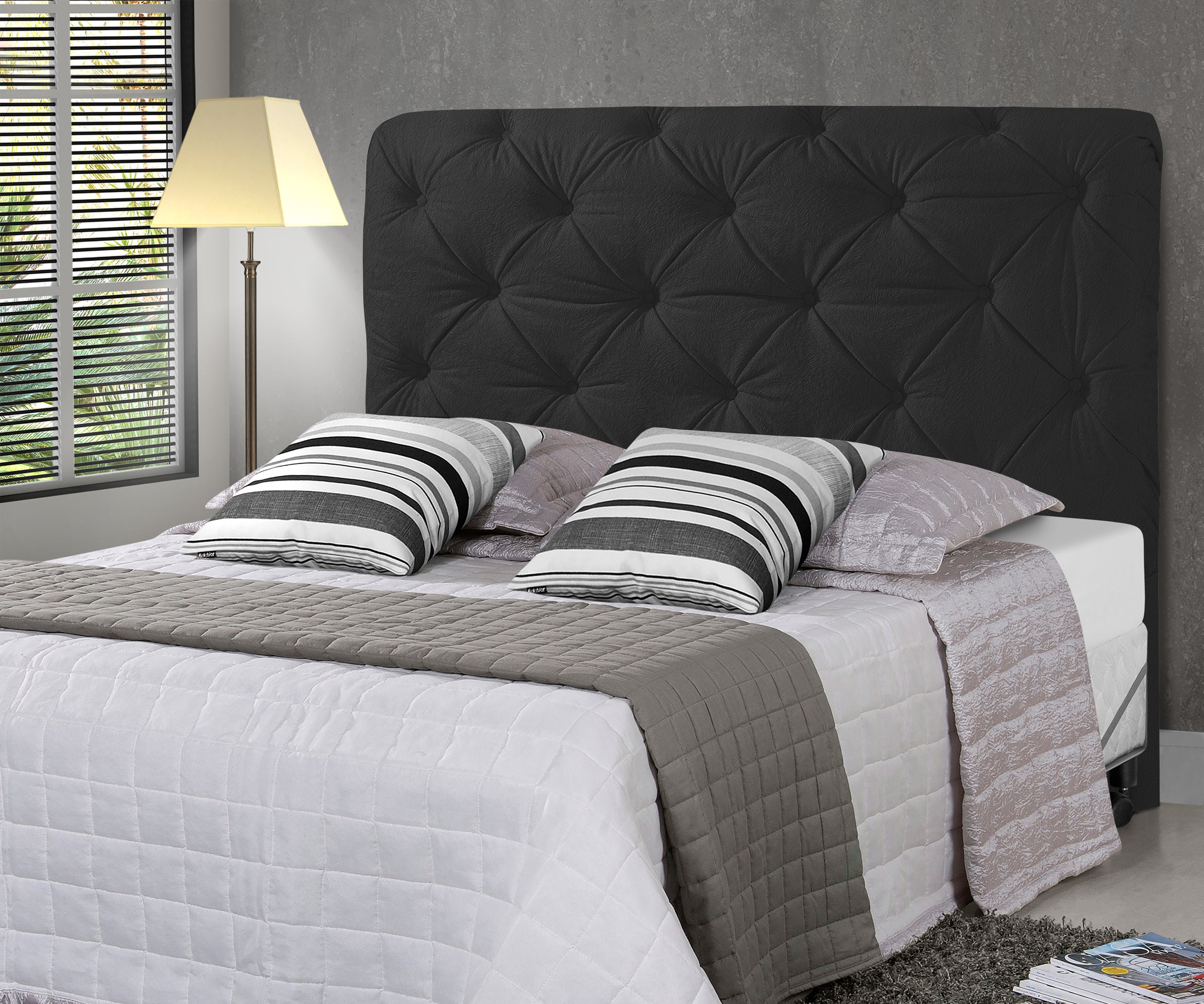 Cabeceira para Cama Box Queen 160cm Montreal Com Pés Detalhe Capitonê Fixação no Box - LH Móveis