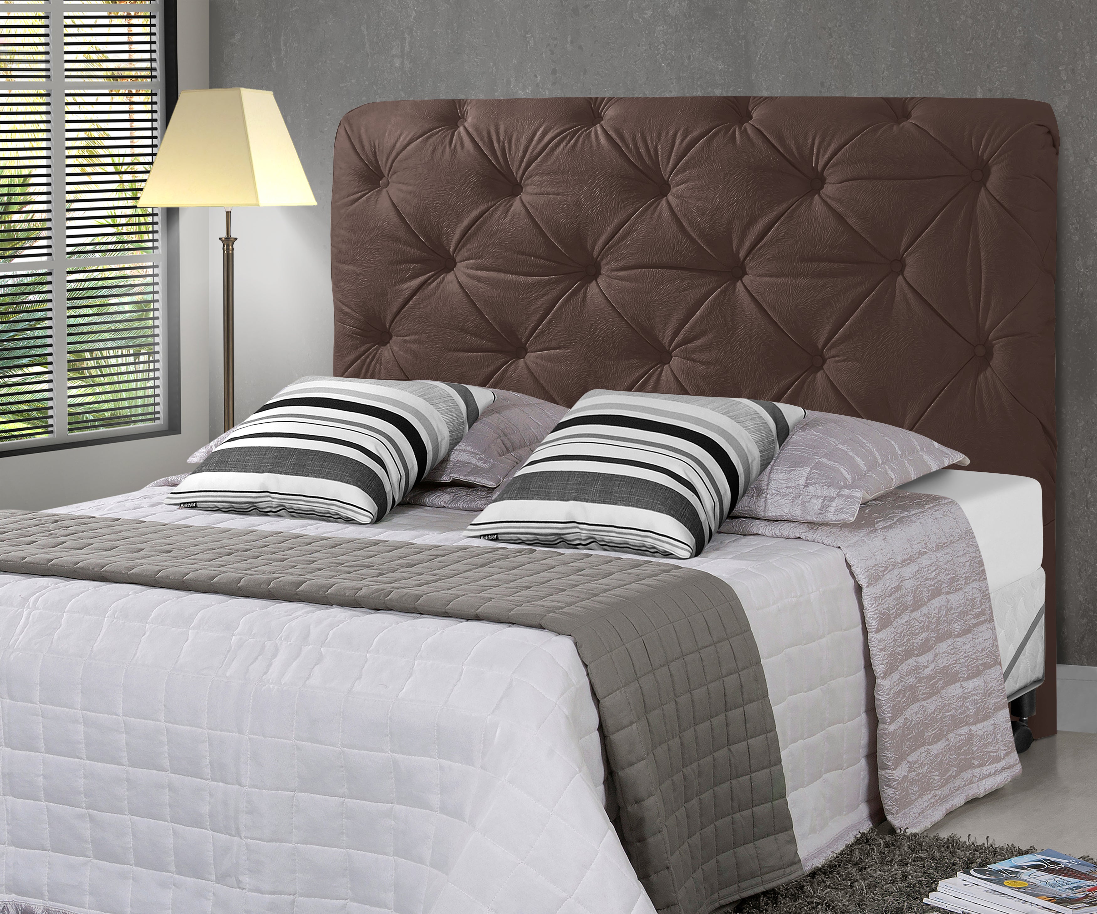 Cabeceira para Cama Box Queen 160cm Montreal Com Pés Detalhe Capitonê Fixação no Box - LH Móveis