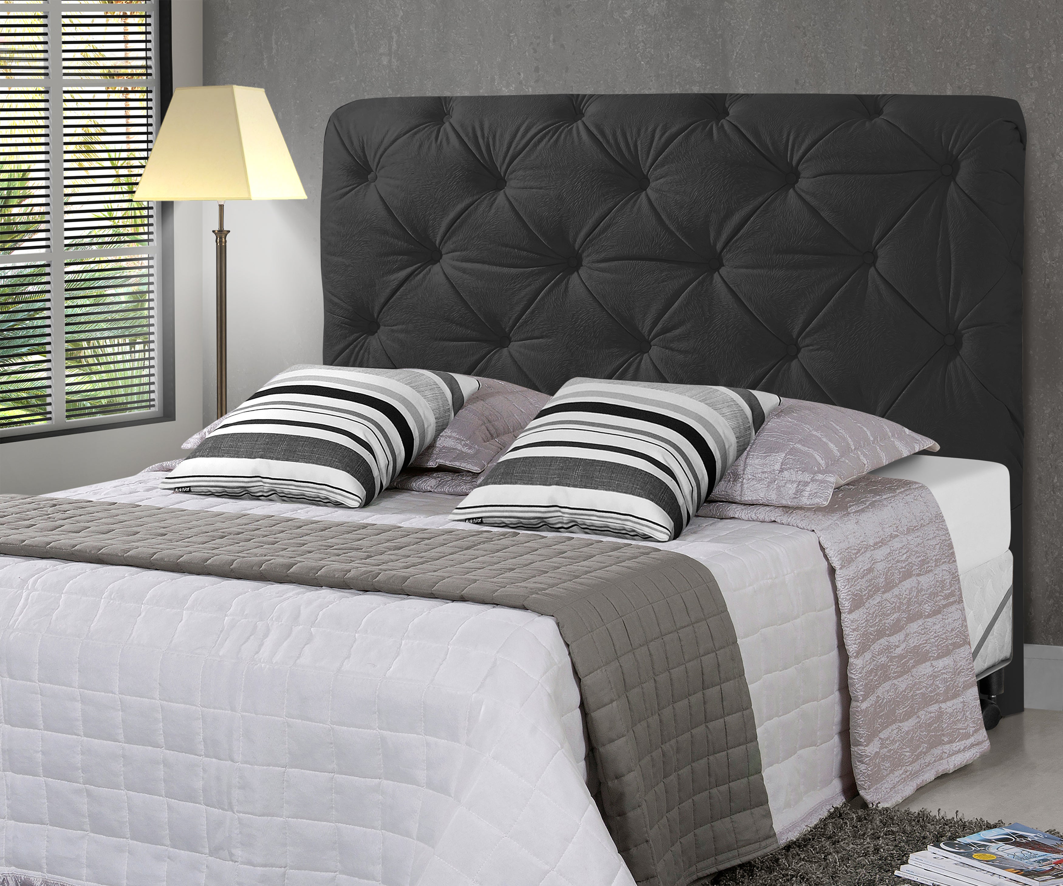 Cabeceira para Cama Box Queen 160cm Montreal Com Pés Detalhe Capitonê Fixação no Box - LH Móveis